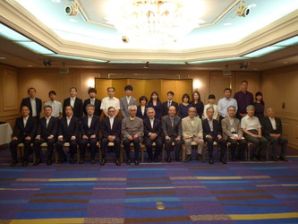 2019年度の研究助成金贈呈式は、2019年6月13日（木）東京ガーデンパレスに於いて開催。